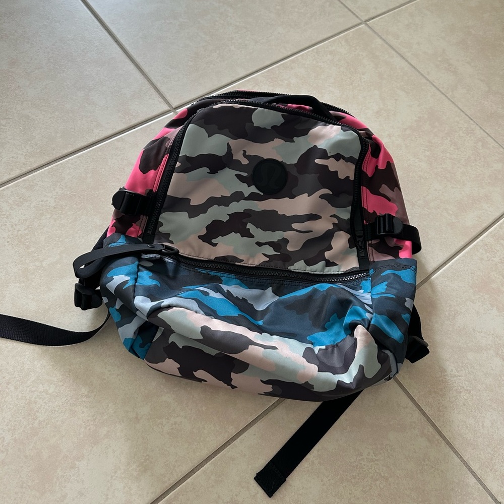 Lululemon backpack